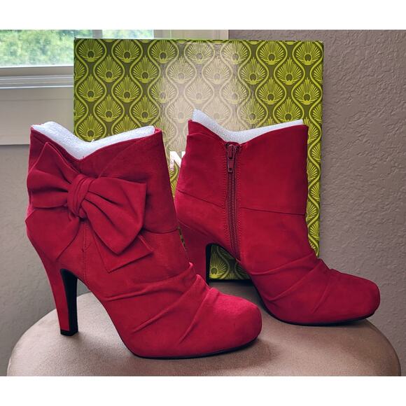 Gianni Bini Halo Red Suede Leather Booties with Bow - 8M - NIB - Picture 11 of 12